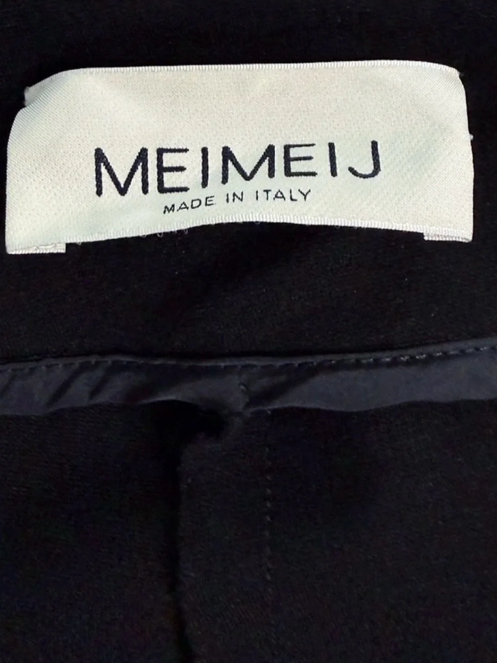 MEIMEIJ Asymmetrical Pleated Midi Skirt US 8 Black Made in Italy IT 44